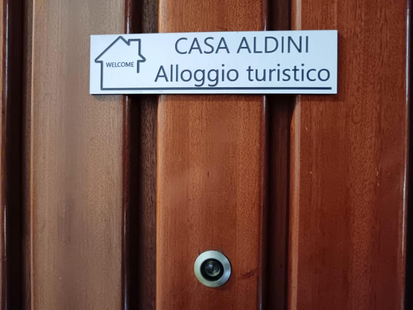 ローマCasa Aldiniアパートメント エクステリア 写真